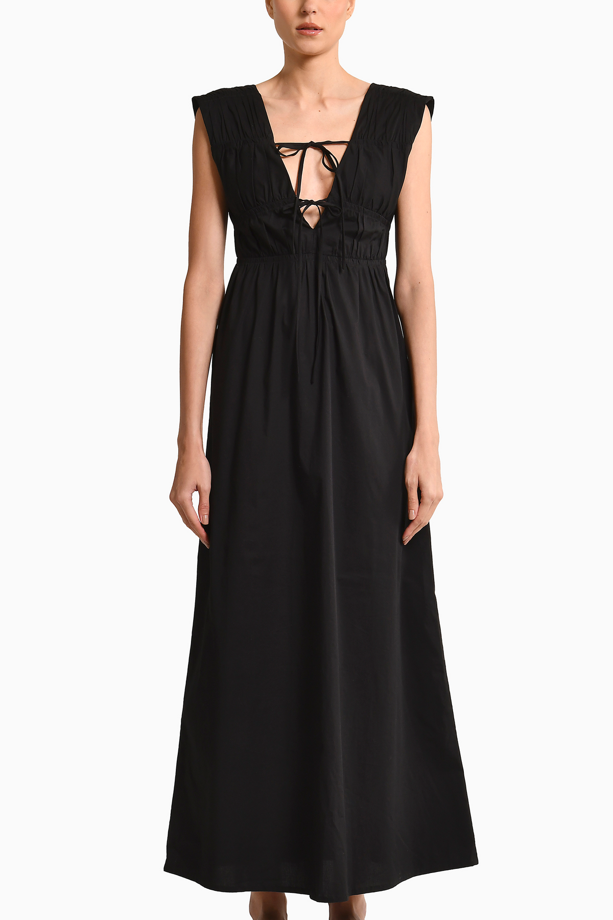 Guilia Black Dress encantadore