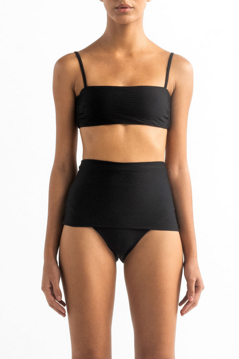 Anne Black Top encantadore