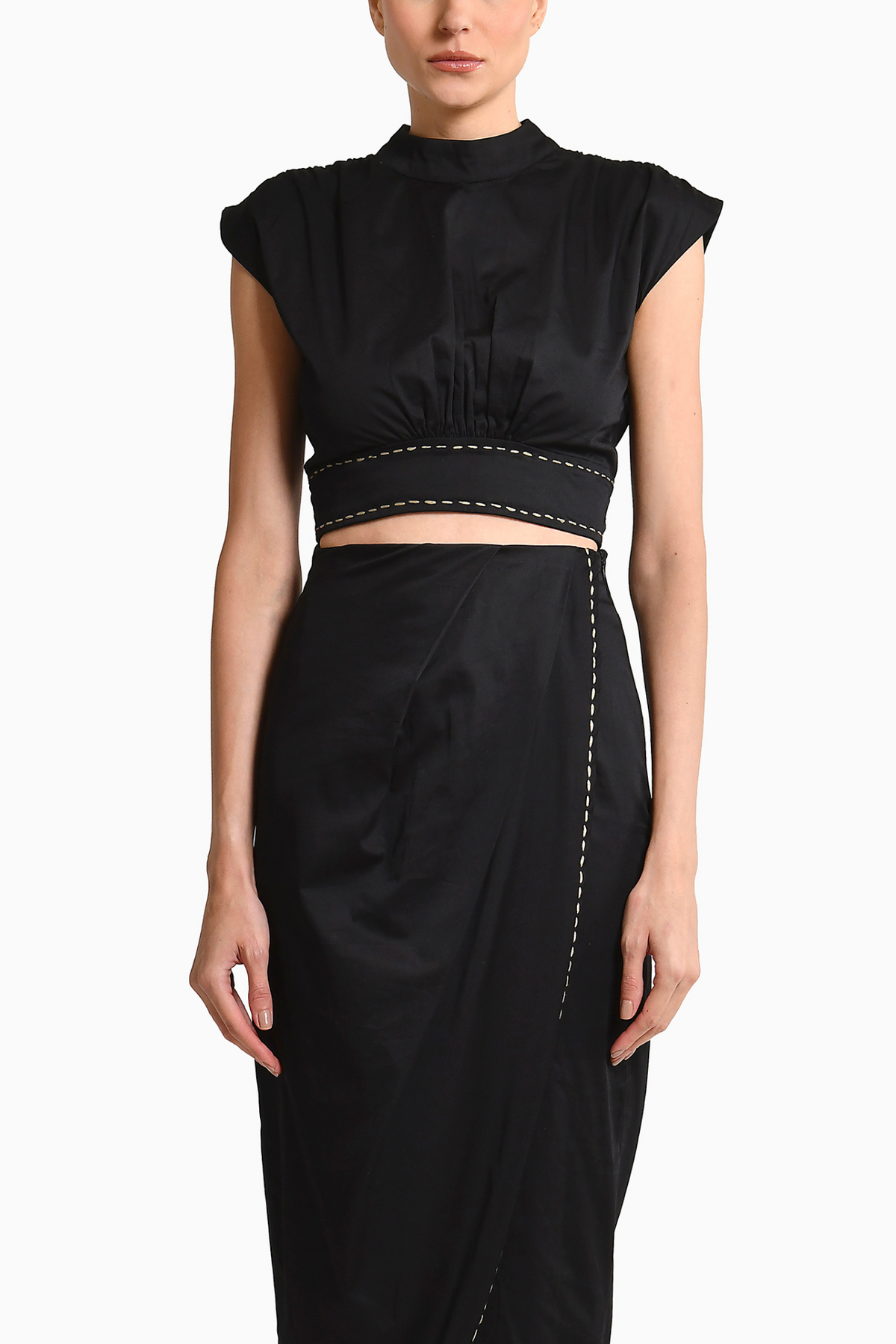 Bea Black Blouse encantadore