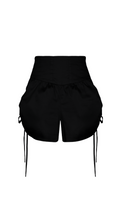 Nella Black Short encantadore