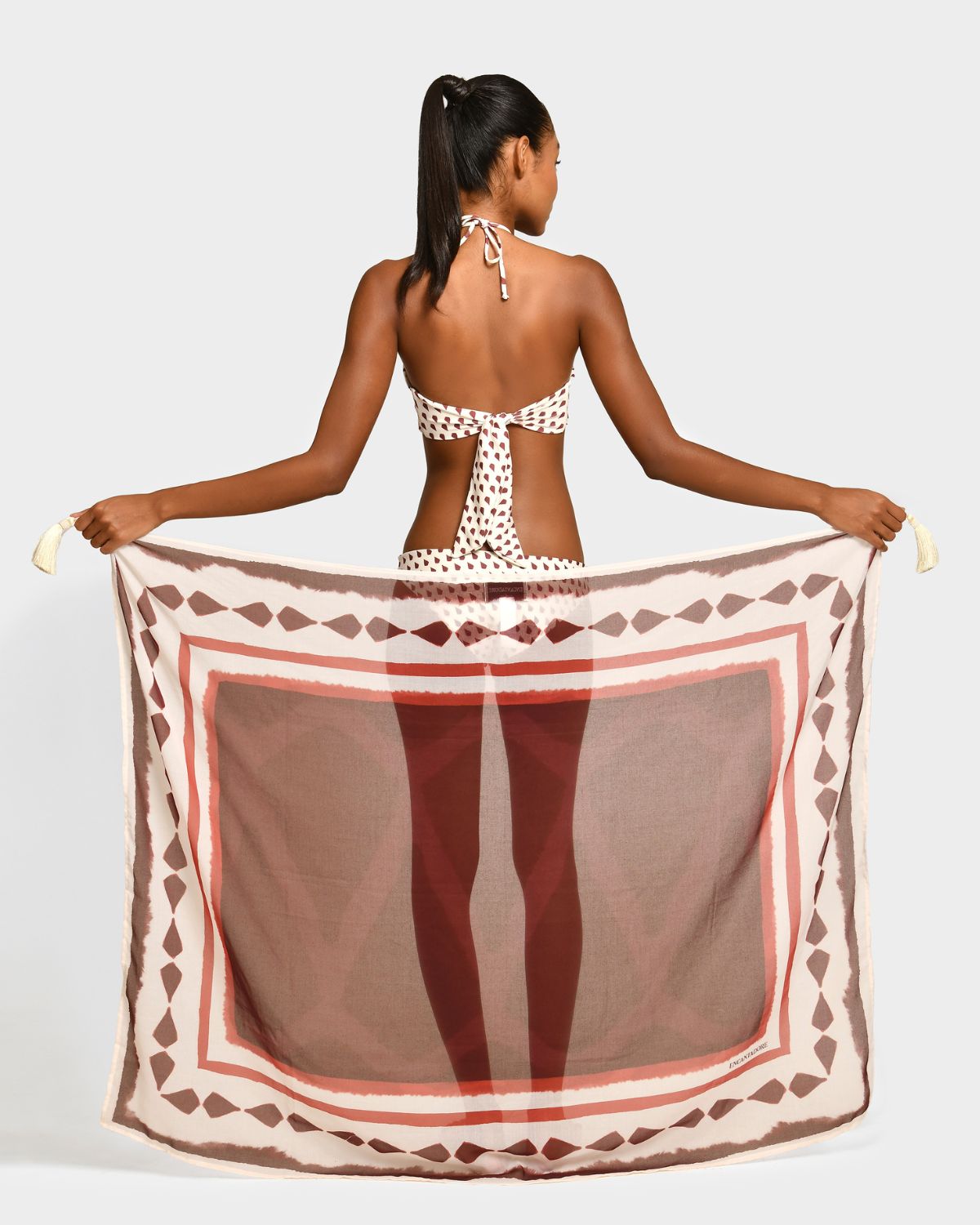 Pareo Taylor Mollis Red Sarong Encantadore