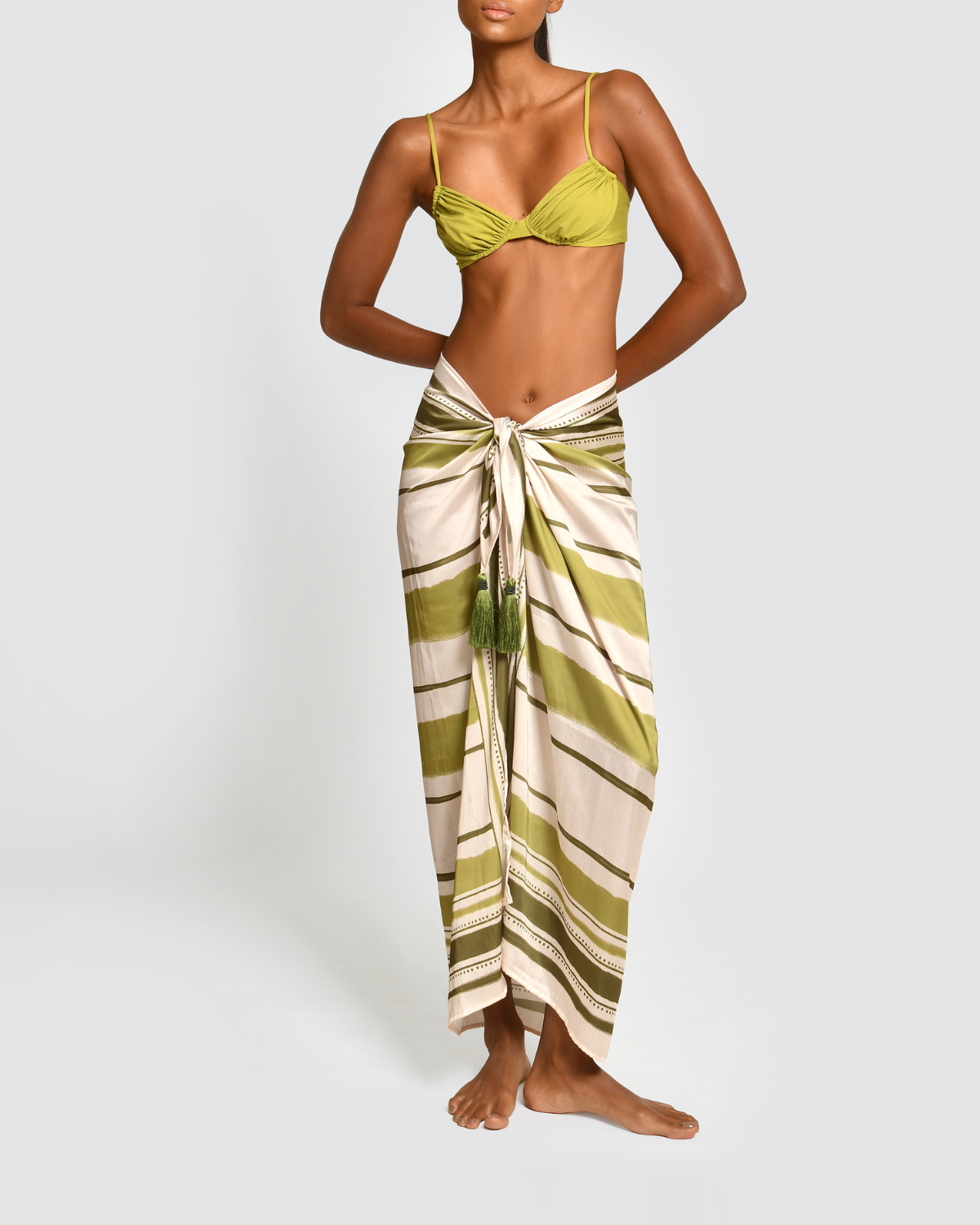 Pareo Taylor Rana Green Sarong Encantadore