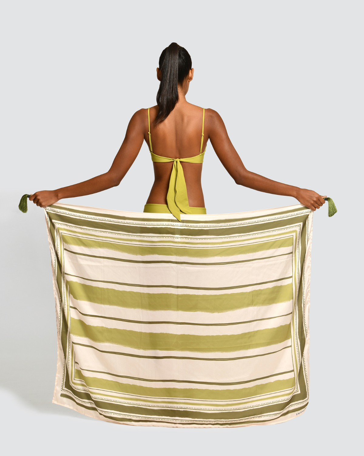 Pareo Taylor Rana Green Sarong Encantadore
