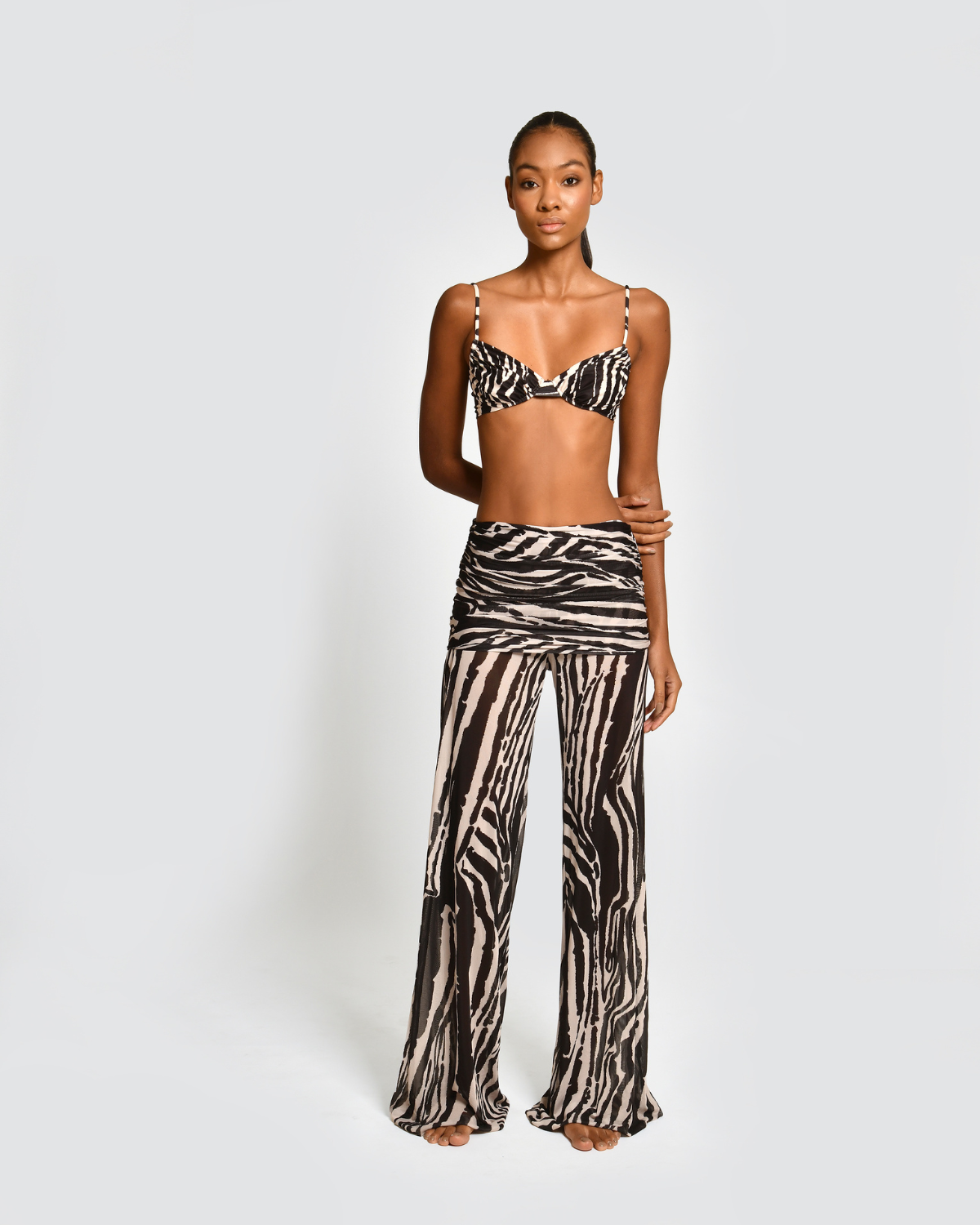 Top de Bikini Elisa Euphoria Black Encantadore