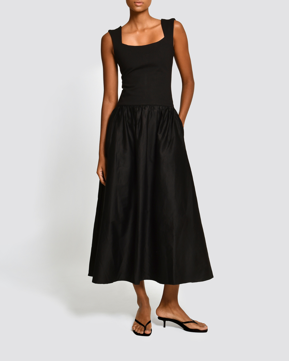 Vestido Midi Alba Black Encantadore