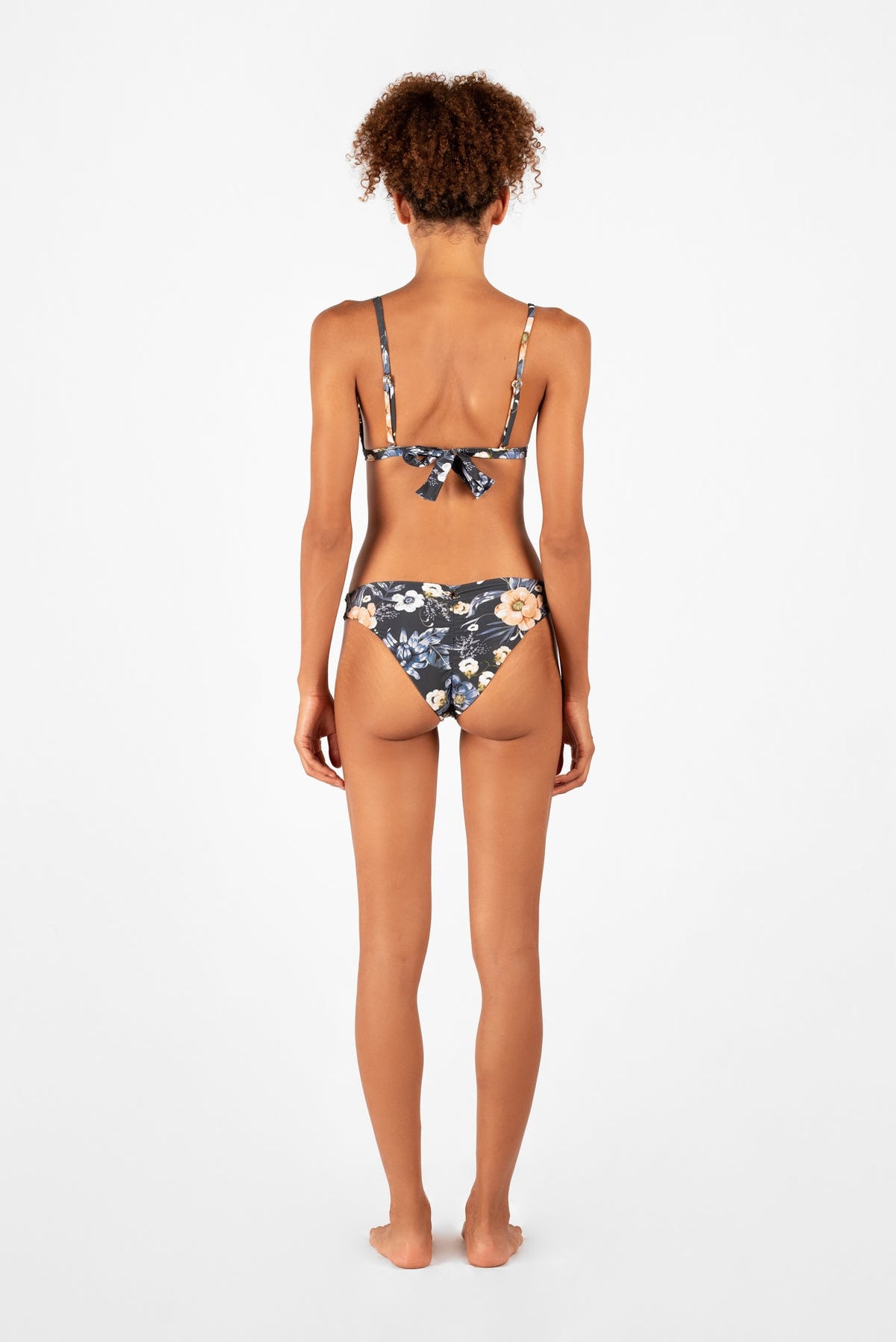 Canvy Carmen Bottom encantadore