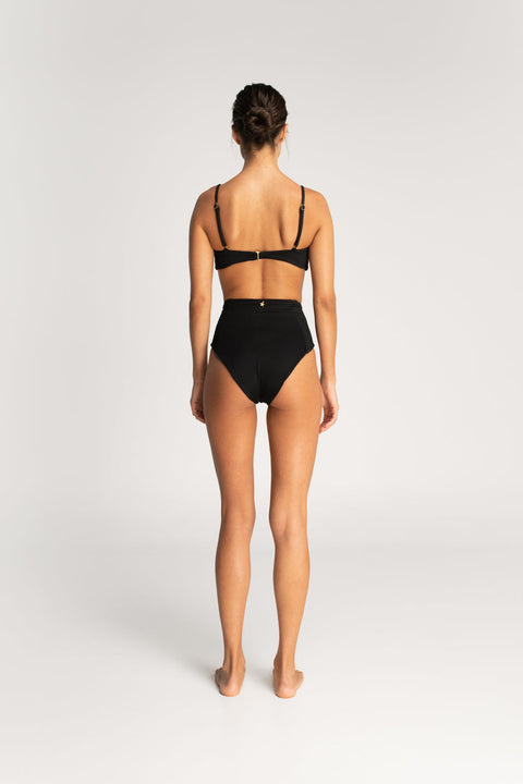Briana Black Top encantadore