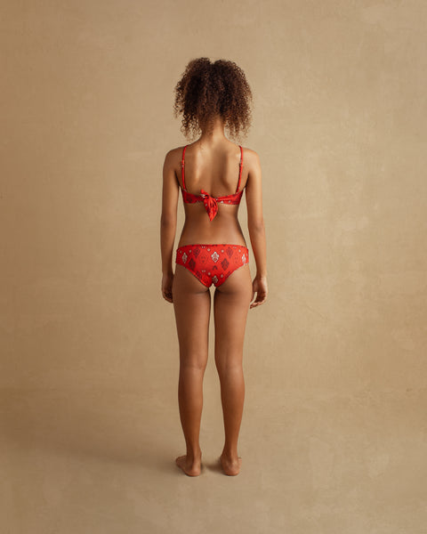 Zahra Amuleto Bottom