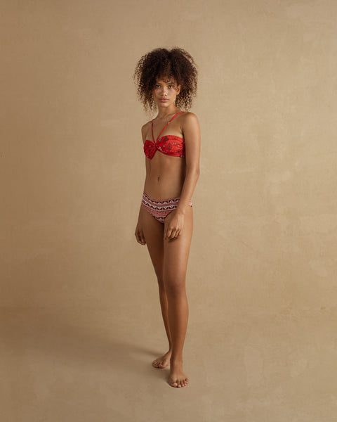 Zahra Amuleto Bottom