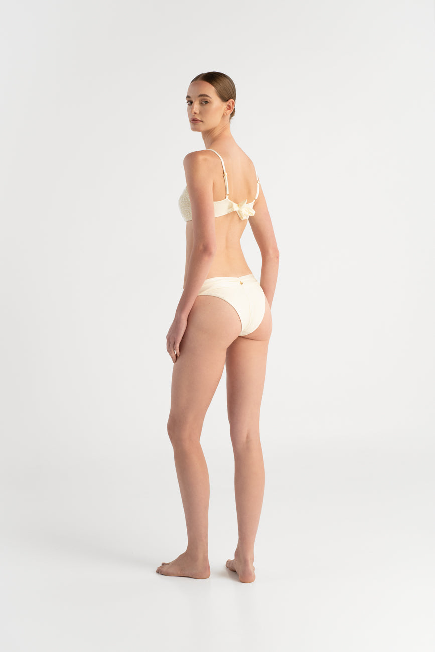 Marce Ivory Bottom encantadore